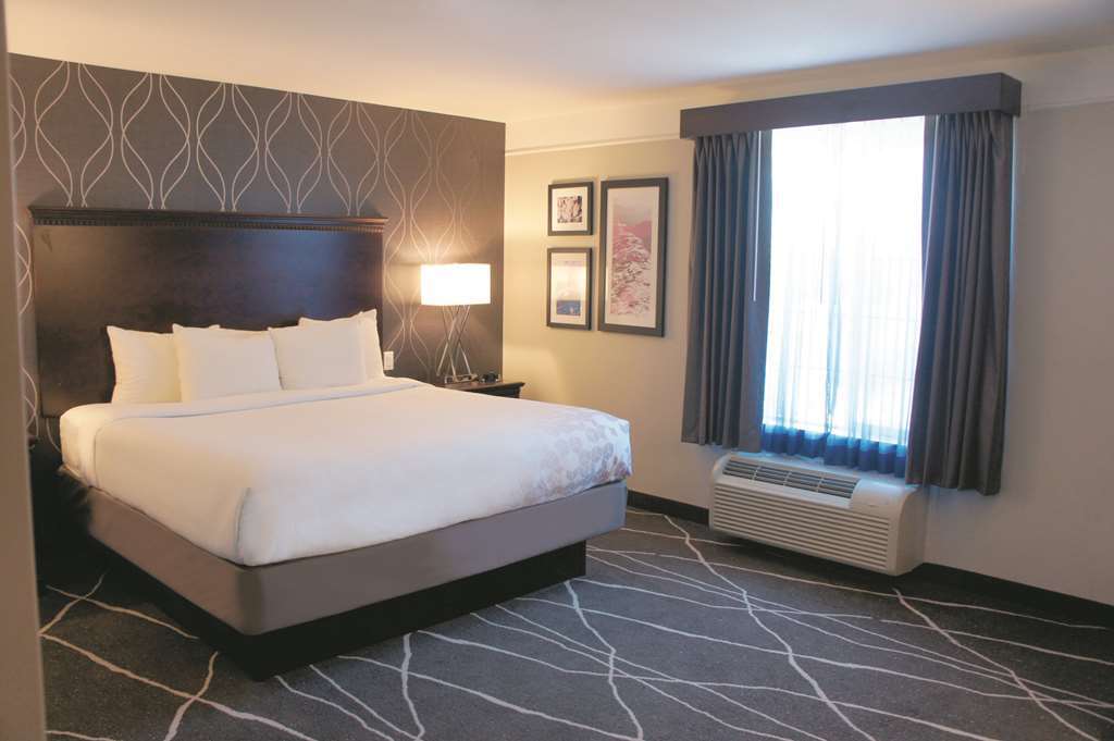 Fairfield By Marriott Inn & Suites Fresno Riverpark Szoba fotó
